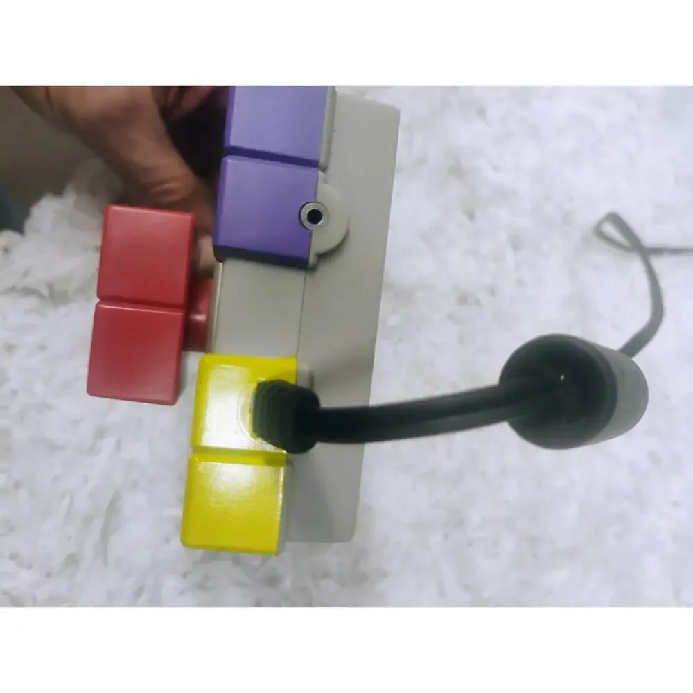 Vintage Radica 2003 TETRIS Player TV Plug and Play Game 1 controller Used Works